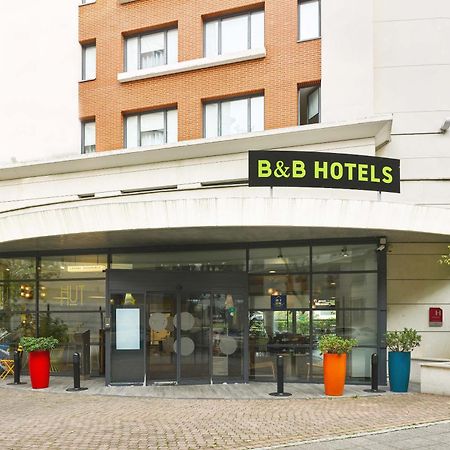 B&B Hotel Rueil-Malmaison Gare Exterior photo